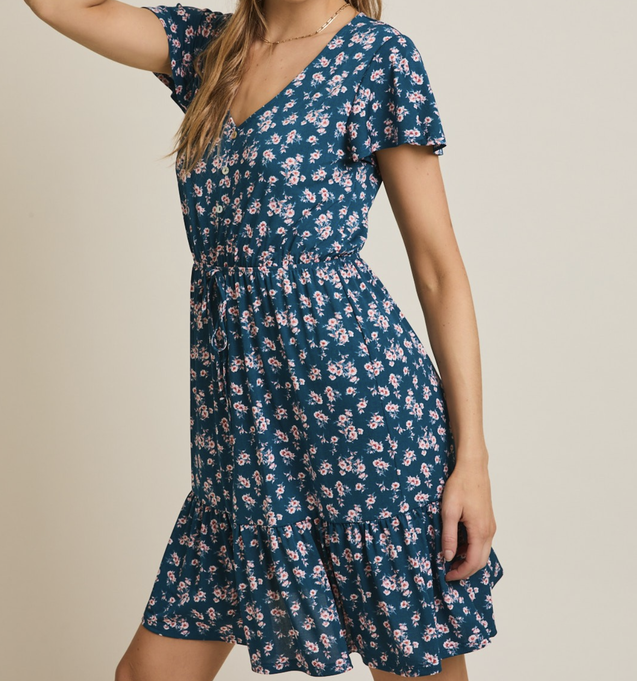 Gilli "Off the Wallflower" Dress
