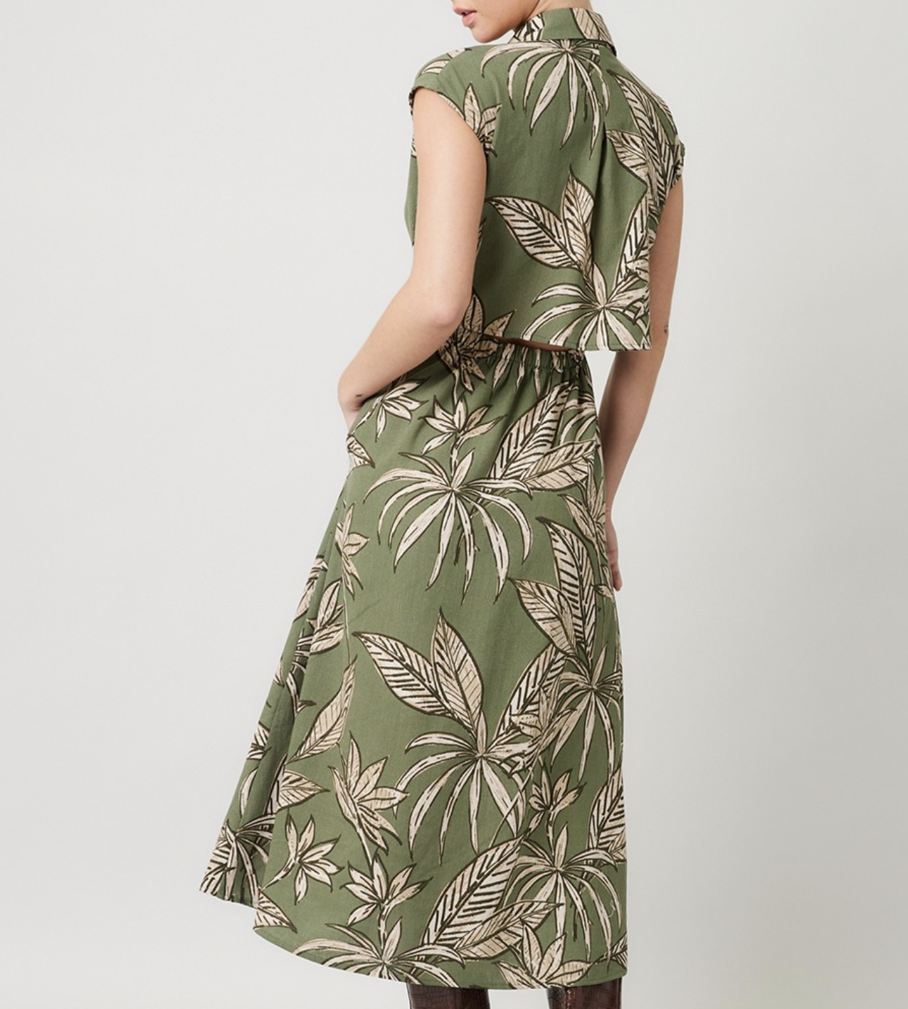Illa Illa "Leaf Them Wanting More" Midi Dress