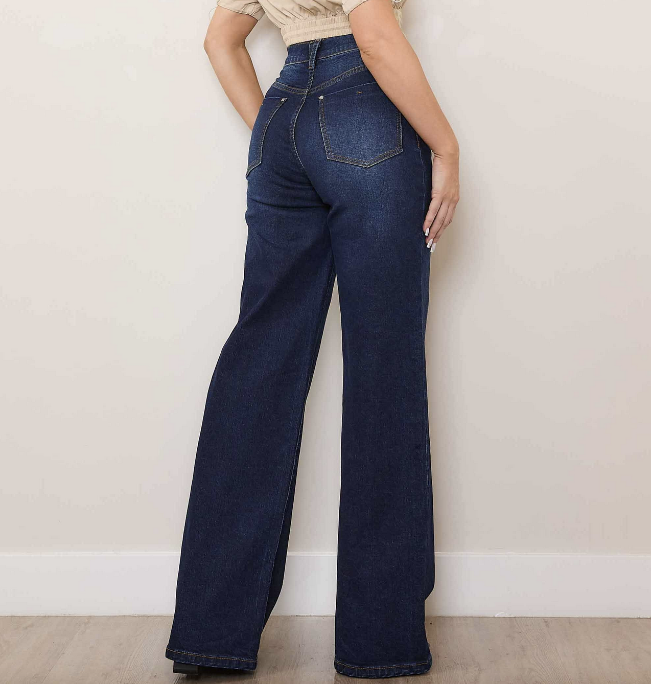Vibrant "Wide Wide West" Wide Leg with Comfort Stretch Jeans