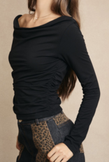 Le Lis "Shoulder For the Camera, Darling" Top