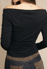 Le Lis "Shoulder For the Camera, Darling" Top