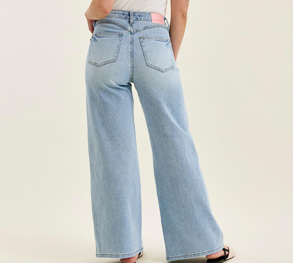 Judy Blue "Wide & Wonderful" Petite High-Waisted Tummy Control Jeans
