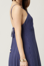 Illa Illa "Easy Breezy" Midi Dress