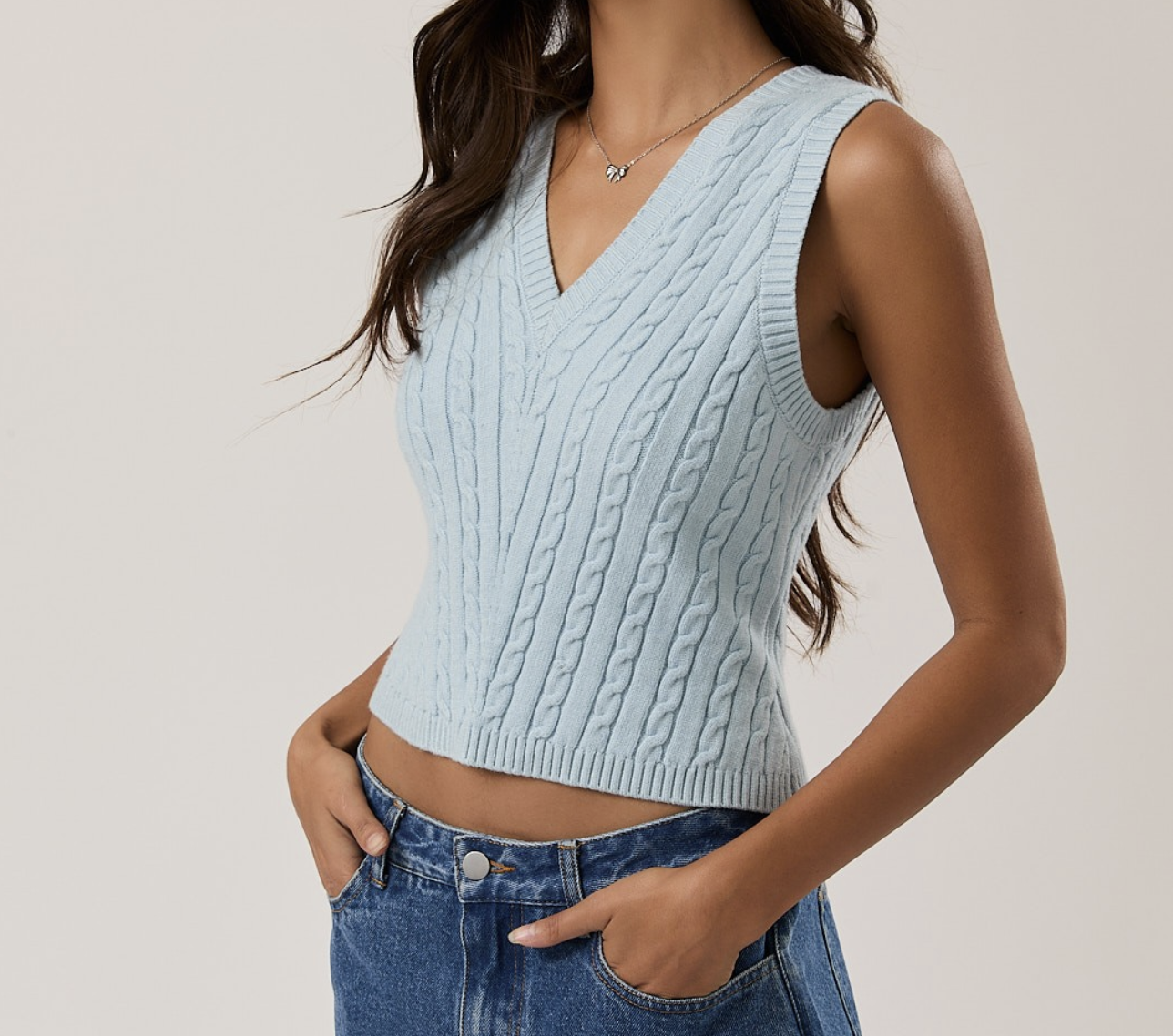 Le Lis "Fresh & Knit" Top