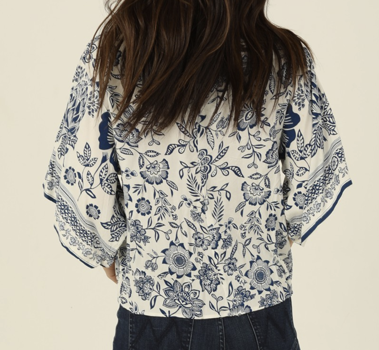 Nostalgia "Mediterranean Mama" Tie Top