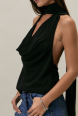 Le Lis "Scarf-e Diem" Top