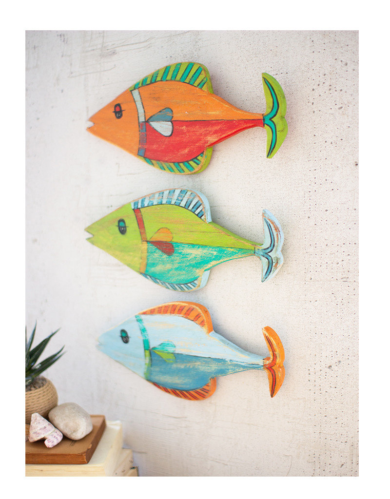 Painted Wooden Fish Set Of 3 Island Decor Wall Art Squan Trading   Painted Wooden Fish Set Of 3 