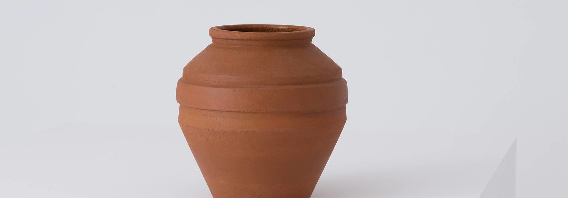 Rhea Pots