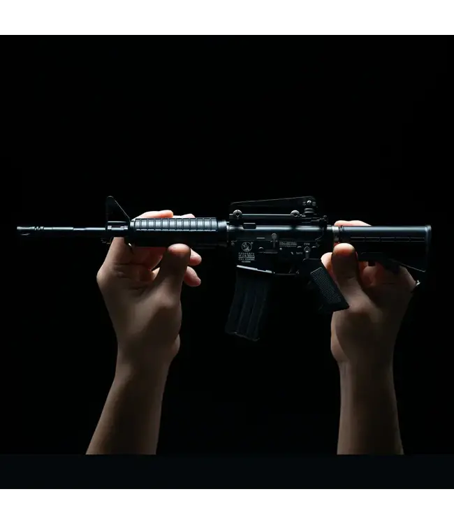MAXIMUM ARMORY M4A1 - Black - 1:2.05 Miniature