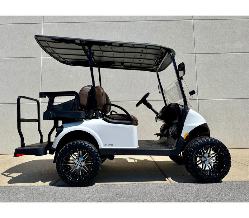 2024 E-Z-GO RXV-ELITE 2.2 (BRIGHT WHITE)