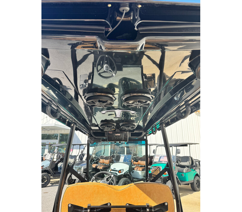 2026 TOMBERLIN EMERGE SE 4+2 (PITCH BLACK)