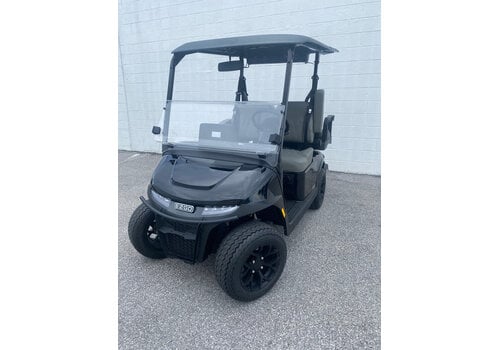 E-Z-GO 2026 E-Z-GO RXV 4  ELiTE 4.2 TOURING STL PKG  (BLACK)