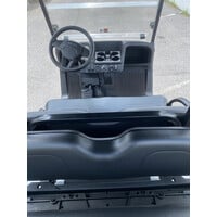 2027 E-Z-GO RXV VALOR 4 EFI S+ PKG (PLATINUM)