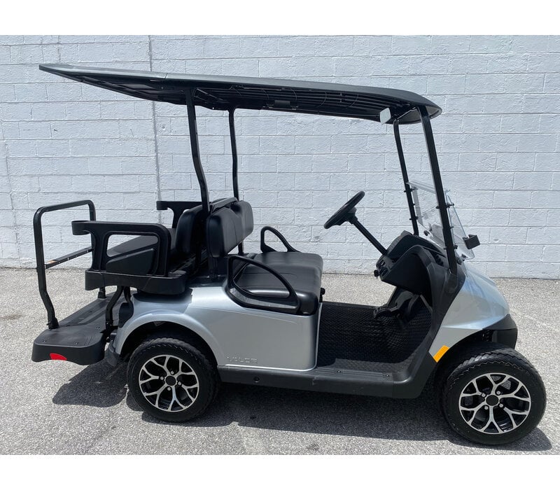 2027 E-Z-GO RXV VALOR 4 EFI S+ PKG (PLATINUM)