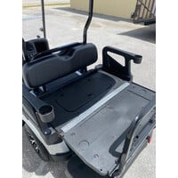 2027 E-Z-GO RXV VALOR 4 EFI S+ PKG (PLATINUM)