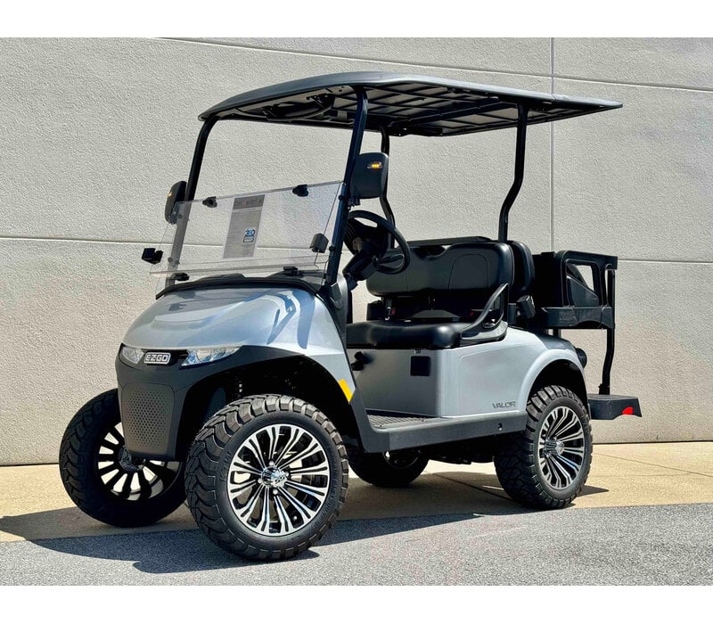 2027 E-Z-GO VALOR 4 EFI (PLATINUM)