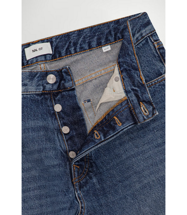 No Nationality NNO7 Sonny Relaxed Straight Leg Jean