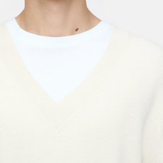 Closed CLOSED V Neck Jumper