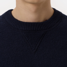 Closed CLOSED Crewneck Raglan Closed CLOSED Crewneck Raglan