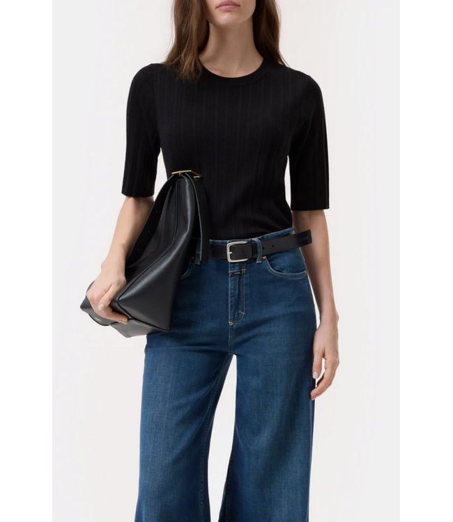 CLOSED Crew Half Sleeve