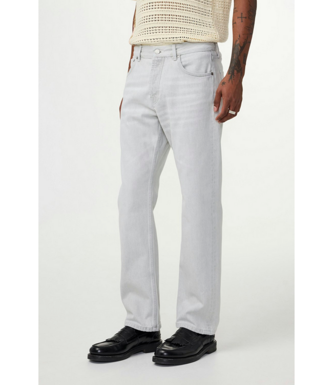 No Nationality NNO7 Sonny 1882 Straight Leg Jean