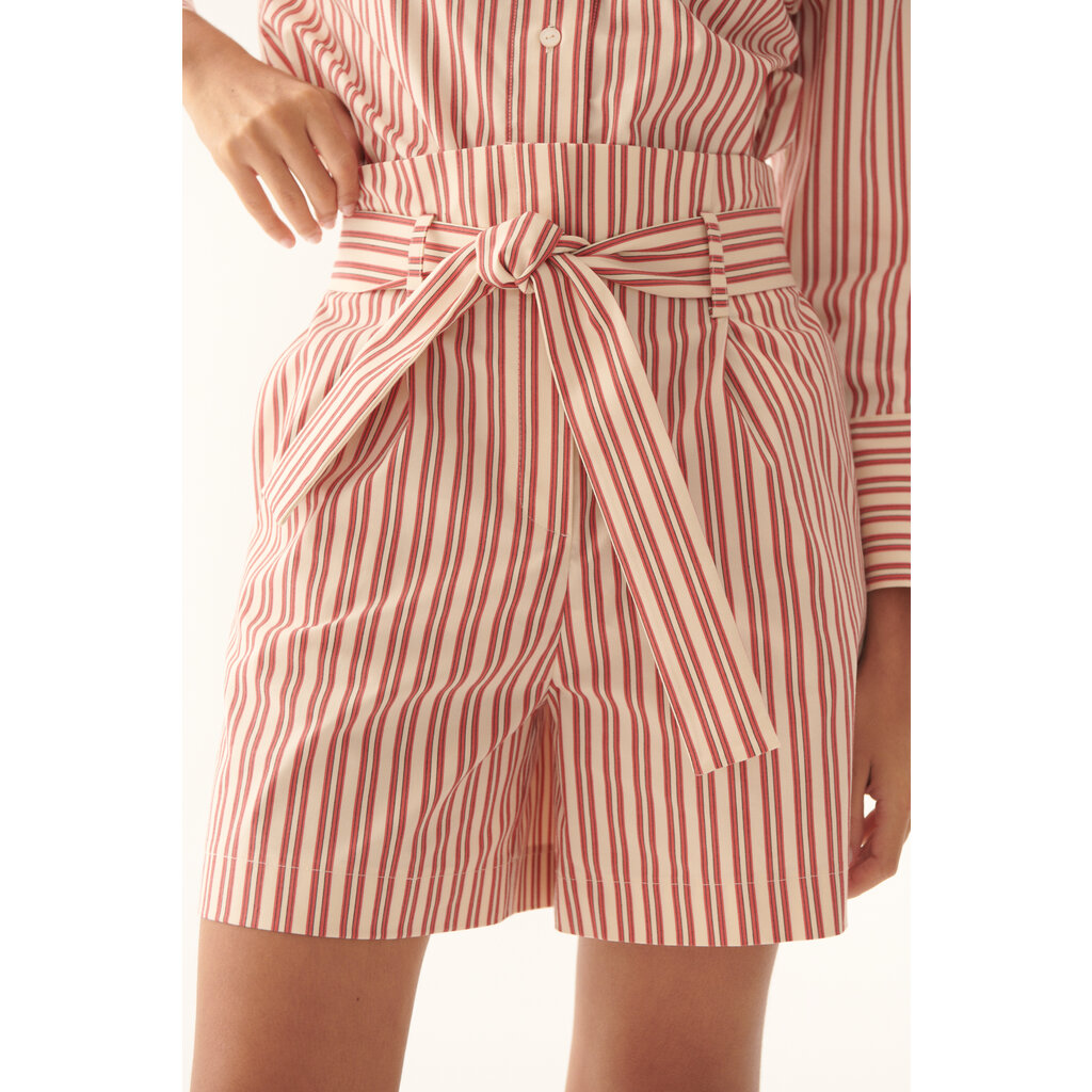 Ladies EXQUISE EXQUISE Raegan Short
