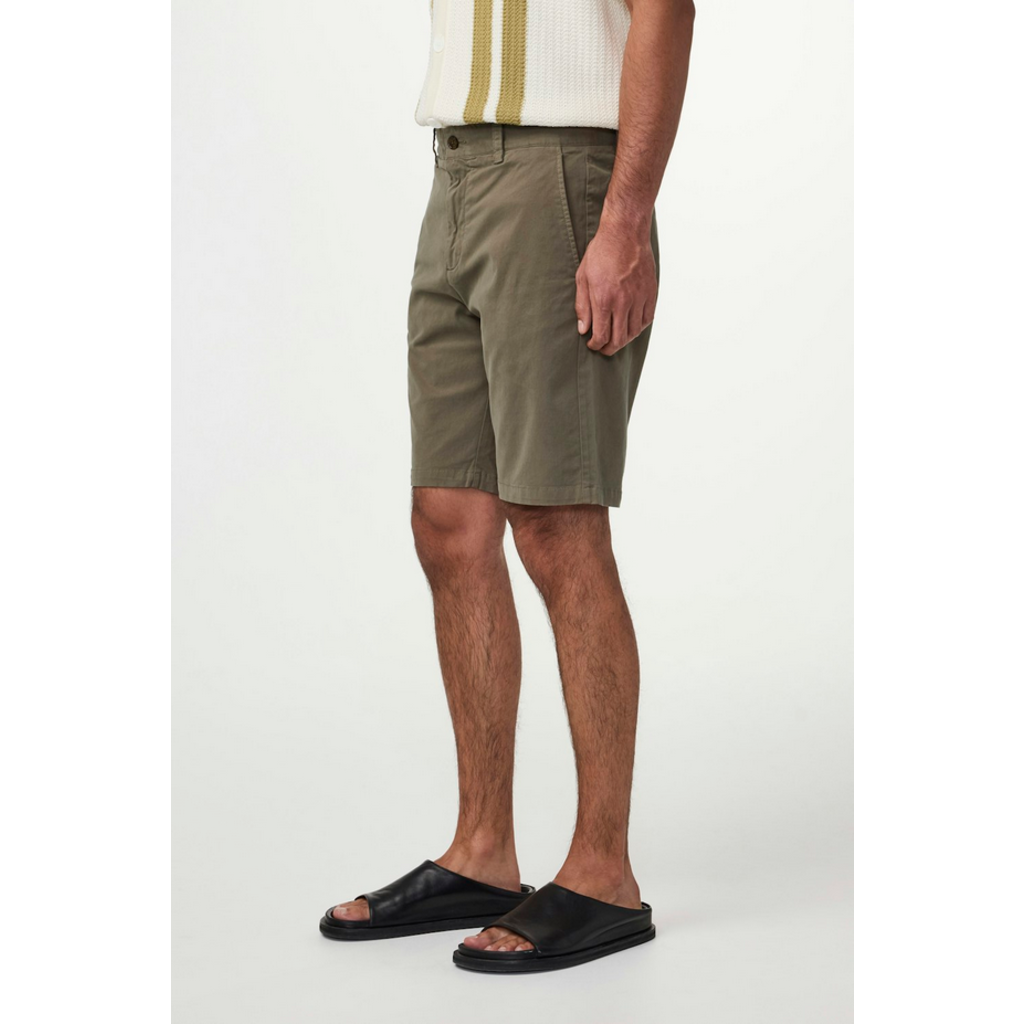 No Nationality NNO7 Crown 1090 Short