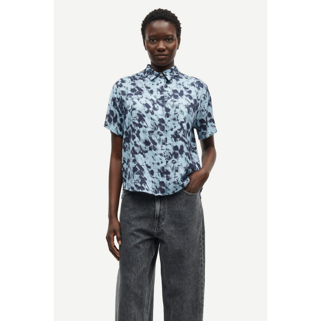 SAMSOE SAMSOE Majan Blurred Flower Shirt