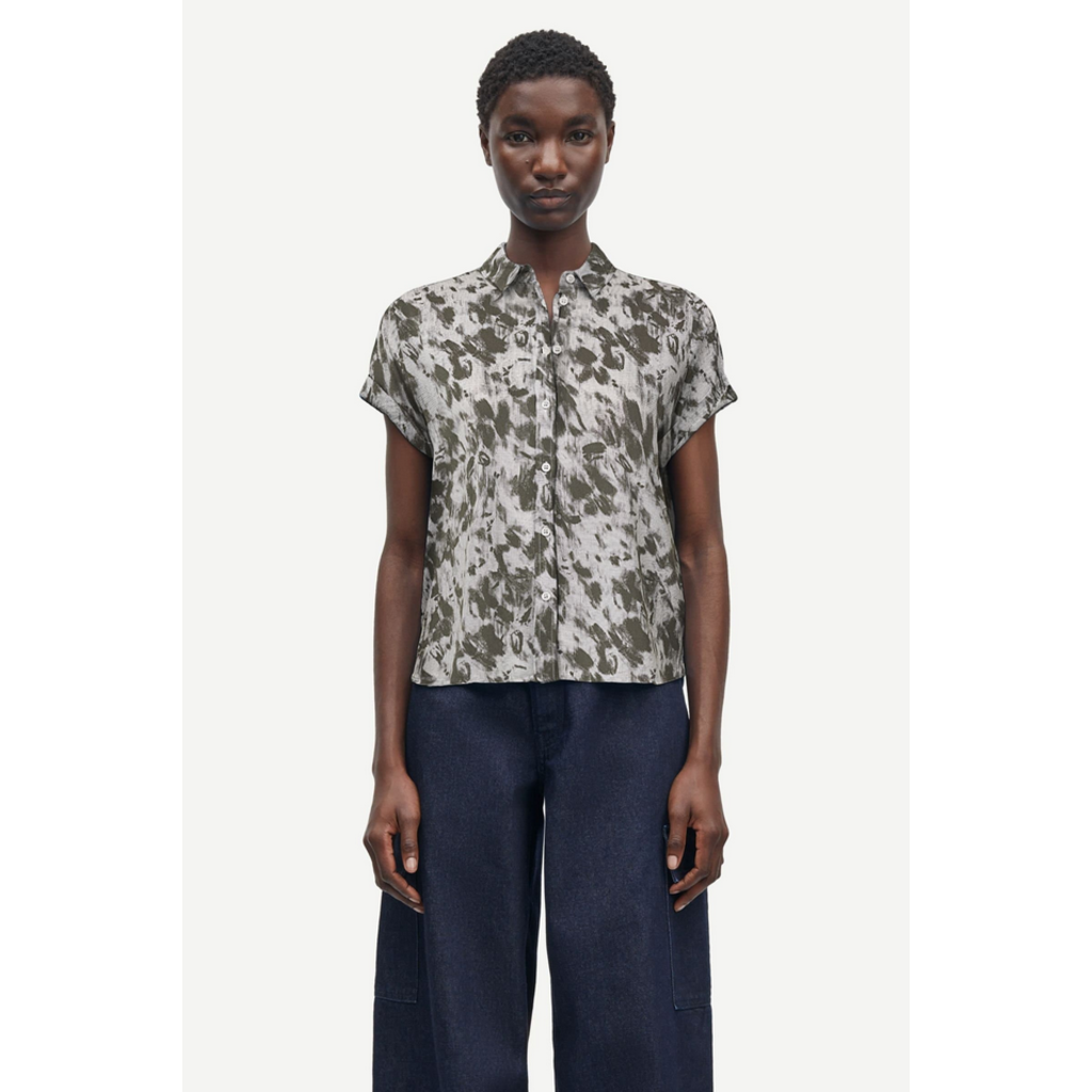 SAMSOE SAMSOE Majan Blurred Flower Shirt