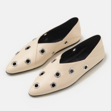 CLOSED Grommet Ballerina Flat