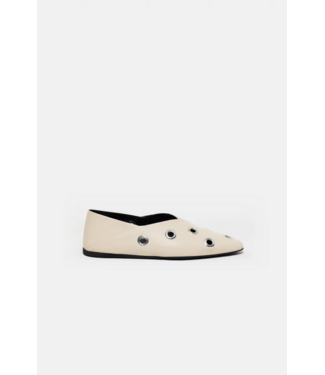 CLOSED Grommet Ballerina Flat