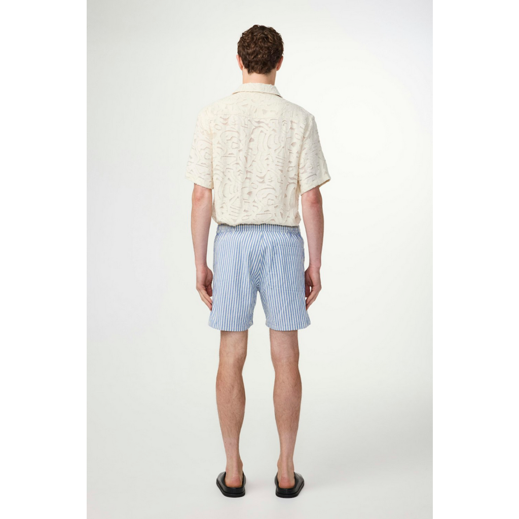 No Nationality NNO7 Gregor 5246 Short