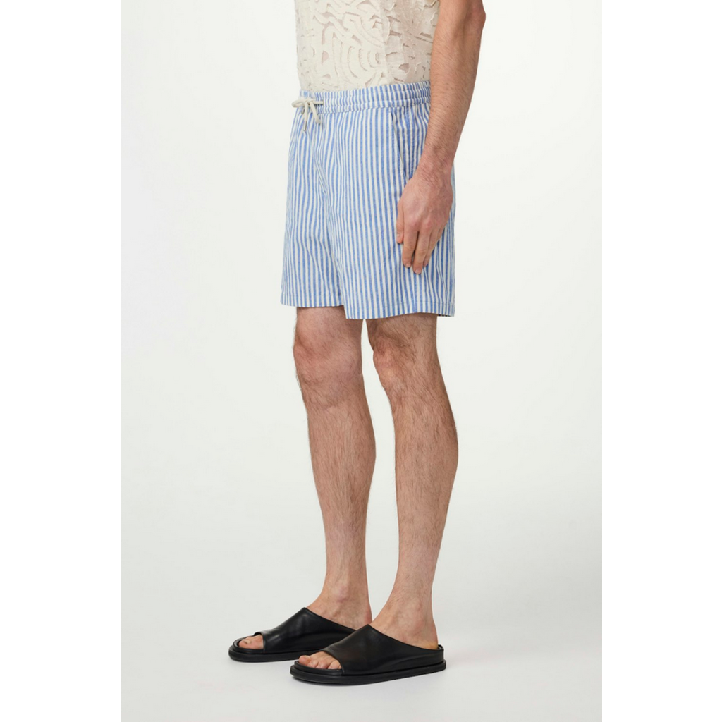 No Nationality NNO7 Gregor 5246 Short