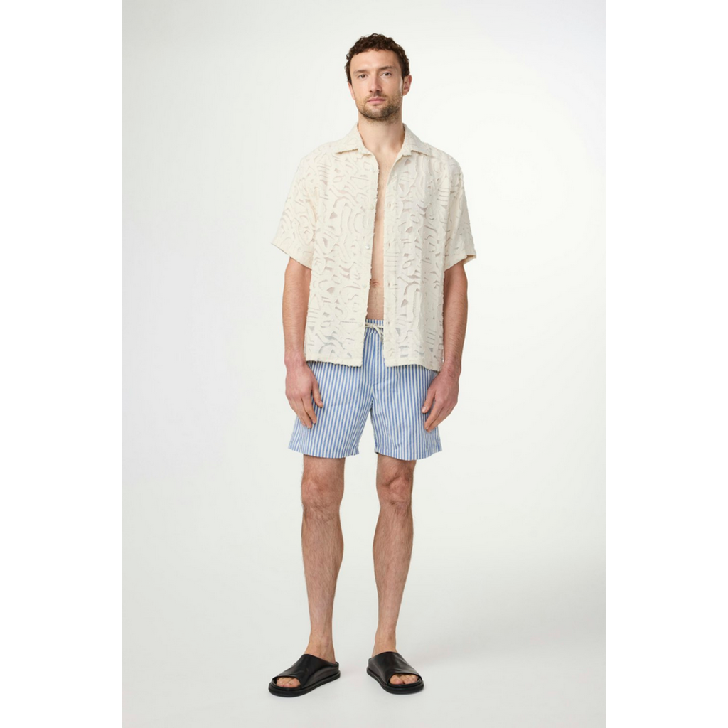 No Nationality NNO7 Gregor 5246 Short