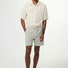 No Nationality NNO7 Gregor 5246 Short
