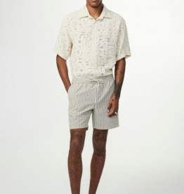 No Nationality NNO7 Gregor 5246 Short