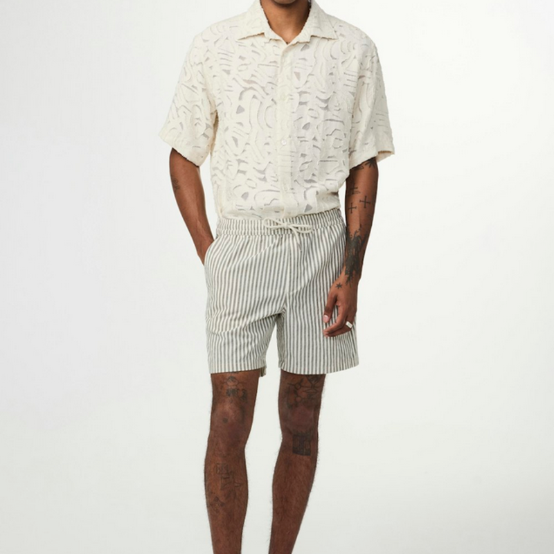 No Nationality NNO7 Gregor 5246 Short