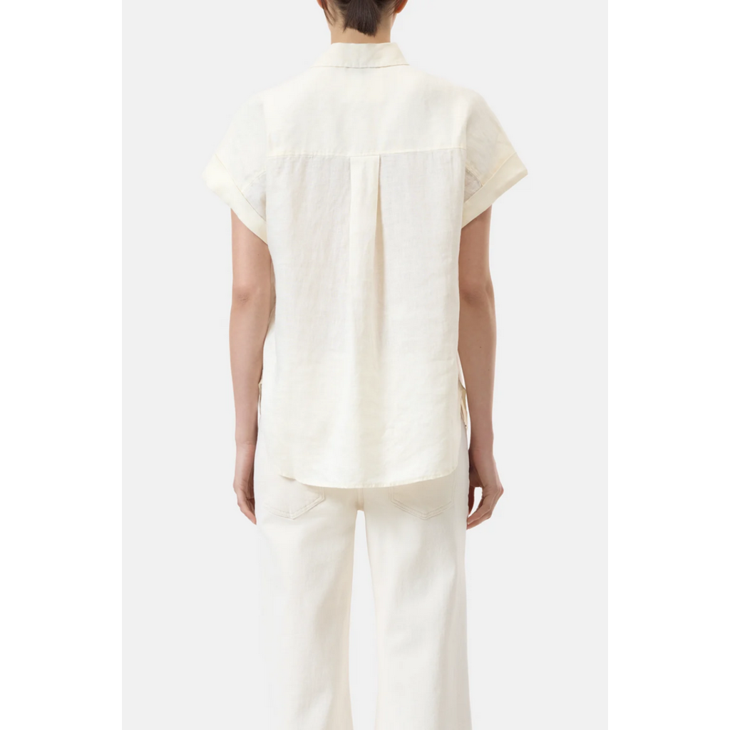 CLOSED Sleeveles BU Top