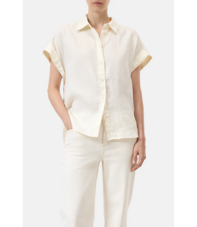 CLOSED Sleeveles BU Top