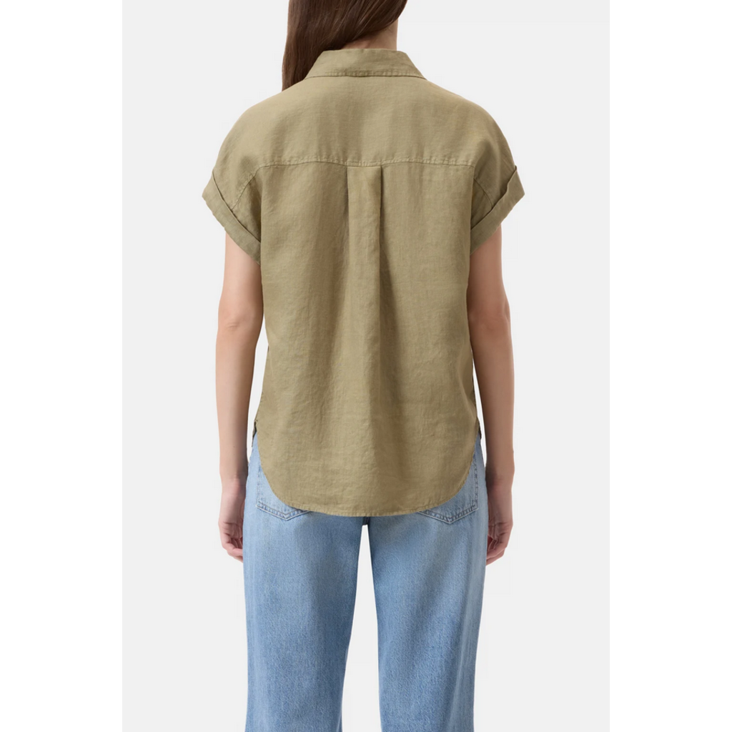CLOSED Sleeveles BU Top