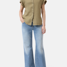 CLOSED Sleeveles BU Top