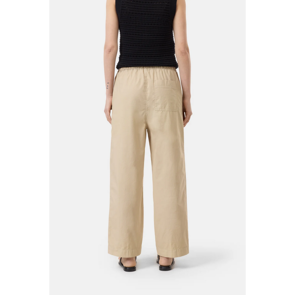CLOSED Romilla Pant