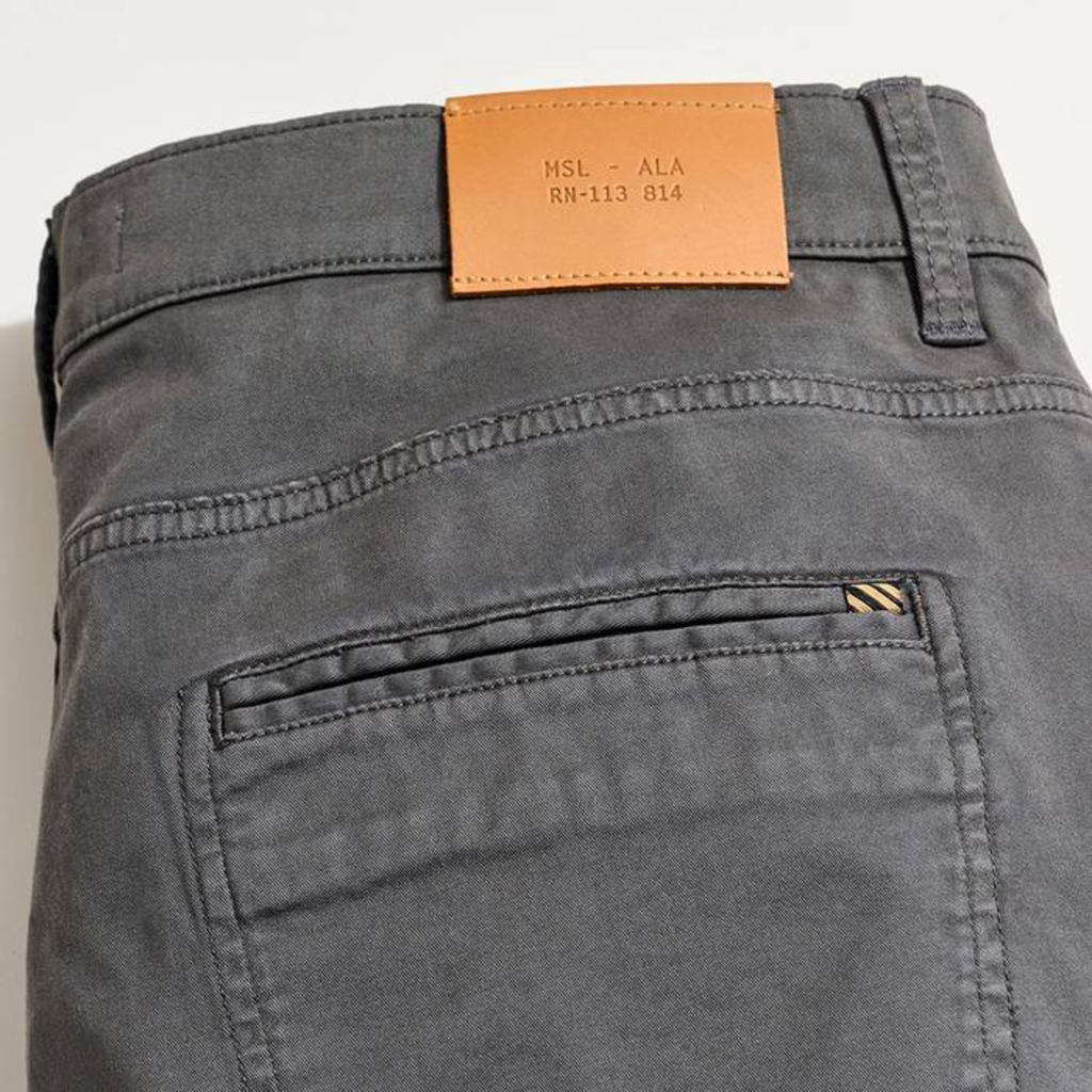 Billy Reid Billy Reid Cochran Jean