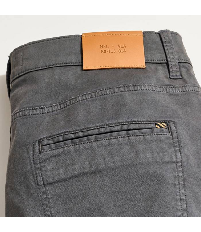 Billy Reid Billy Reid Cochran Jean