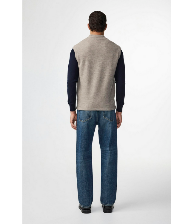 No Nationality NNO7 Merino Vest