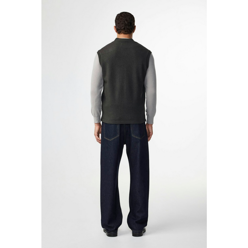 No Nationality NNO7 Merino Vest