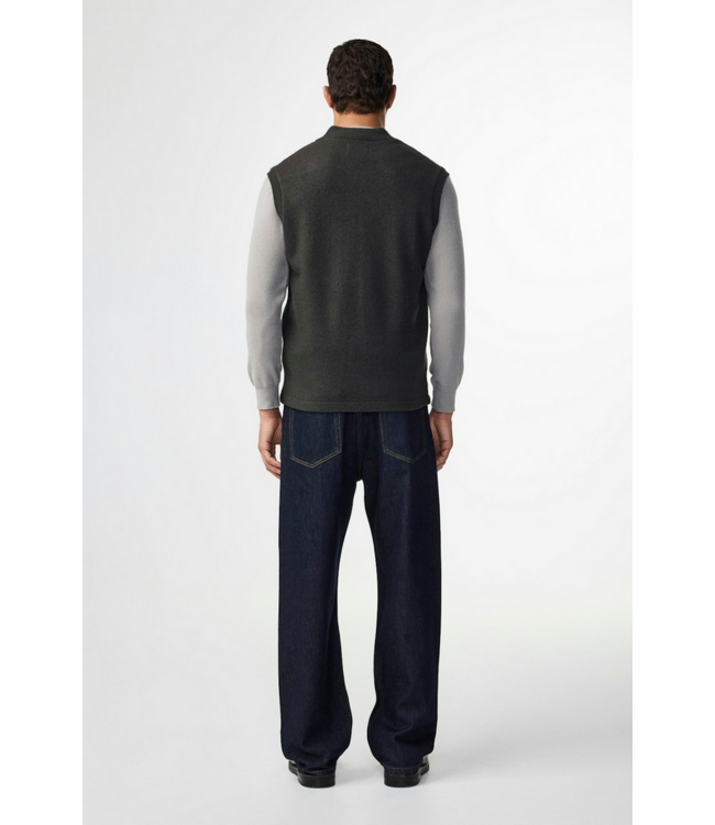 No Nationality NNO7 Merino Vest