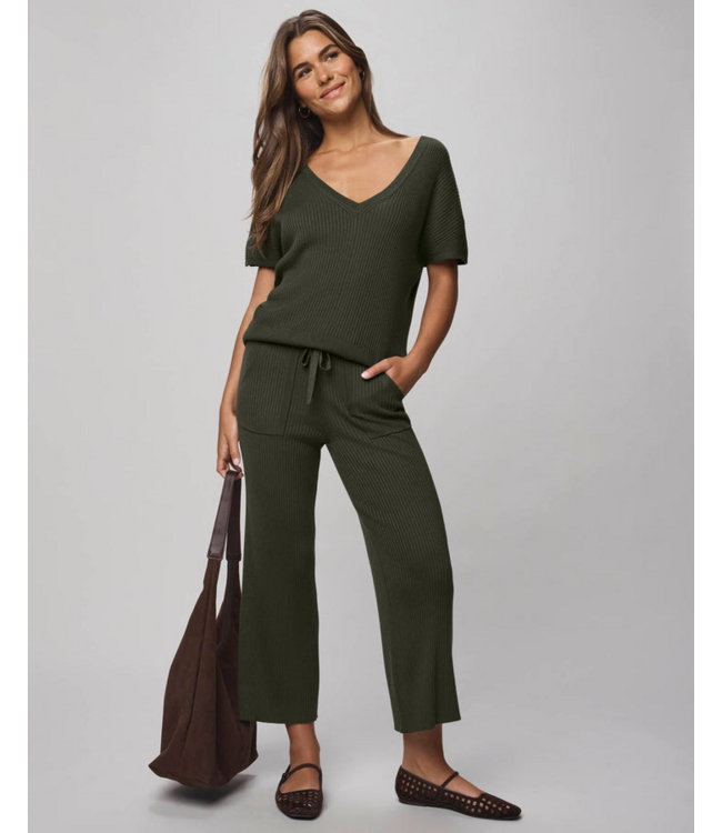 Ladies SPLENDID Splendid Rib V Neck