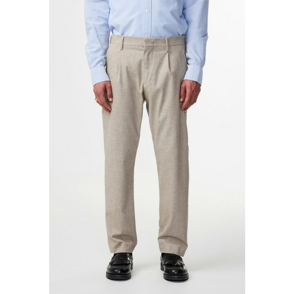 No Nationality NNO7 Bill Regular Taper Trouser