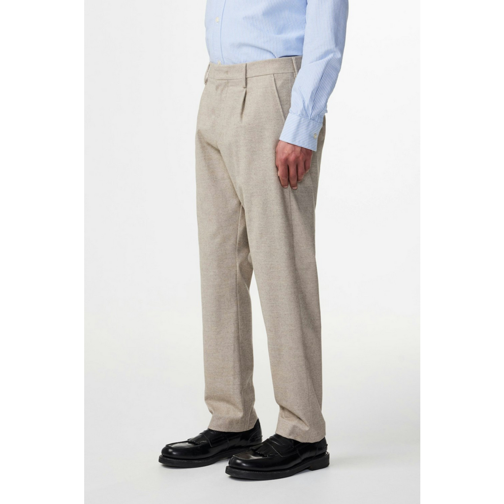 No Nationality NNO7 Bill Regular Taper Trouser